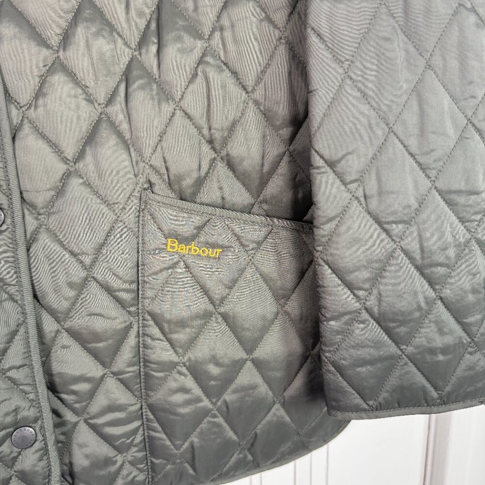 Barbour Quilted Jacket – Size US 10 (UK 14) - Picture 4 of 14